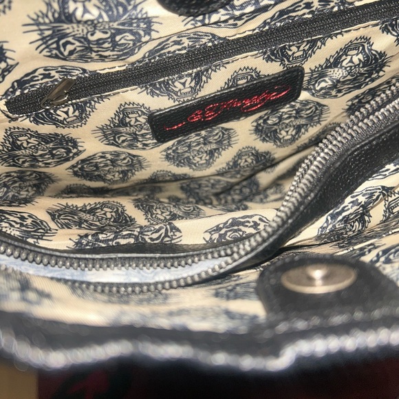 Ed Hardy Black and Pink Shoulder Bag - Picture 7 of 12
